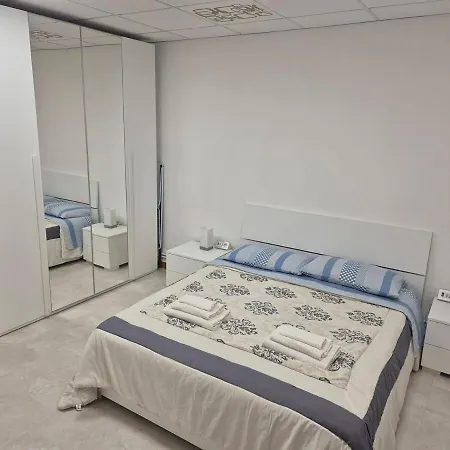 Casa Vicino 6 * Генуя