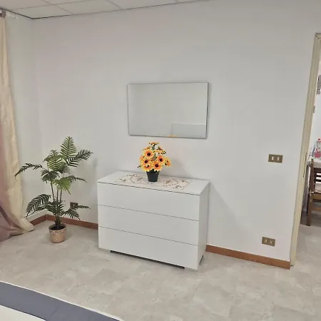 Apartament Casa Vicino 6 *